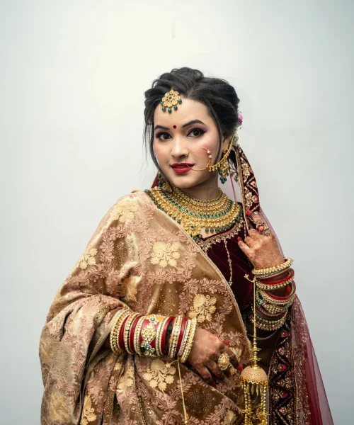 A bridal girl with beautiful makeup wearing saree